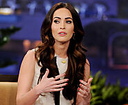 What's Up With Megan Fox Thumbs - Have You Heard of Toe-Thumbs ?