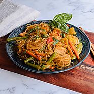 Buy Best meal Kit Of Singapore Noodles Online - Chip and Kale