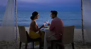 Romantic dinners by the beach