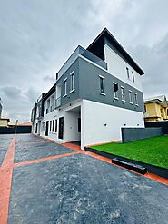 4 Bedroom Houses for Sale in Magodo, Lagos, Nigeria | NaijaSpider