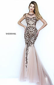 2016 Beaded Appliques Bronze High-Neck Sherri Hill 1939 Long Bodice Evening Gown