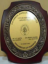 Awards For Dr. Sunil Prakash, kidney specialist in Delhi