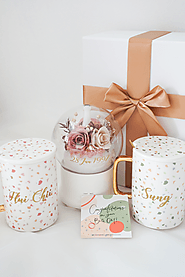 Buy Personalised Anniversary Gifts For Her Singapore - Celebloons.com – CELEBLOONS (Customised Gifts)