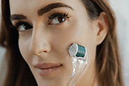 What are the Benefits of Using Hyaluronic Acid with Dermaroller? – Timeless Skin Care Pakistan