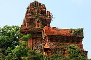 Banh It Cham Towers
