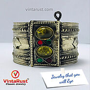 Vintage Gypsy Cuff Bracelet With Yellow Glass Stones – Vintarust