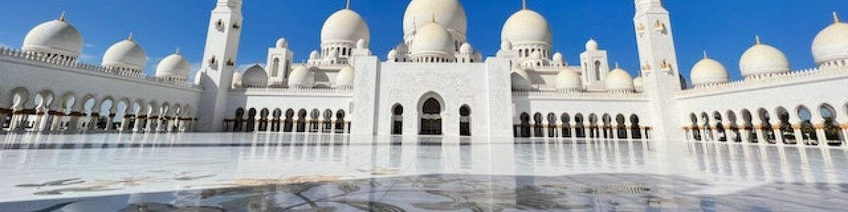 Headline for Top 5 Sacred & Religious Sites in Abu Dhabi - A dose of history and culture in the exotic Gulf city