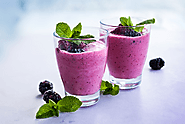 Elevate Your Mornings with a Wholesome AI-Powered Breakfast Smoothie