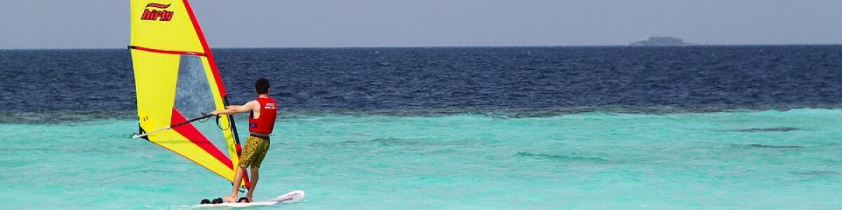 Headline for Best Water Sports in the Maldives With the Best Prices & Top Operators – Give in to your adventurous spirit!
