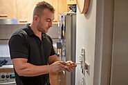 How to Effectively Hire an Ideal Emergency Electrician for Your Home Problems
