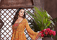 Indo-Western Fusion Dresses: A Stylish Blend of Traditional and Modern Styles