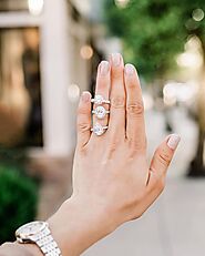 How to Design Your Own Engagement Ring?