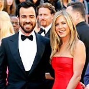 Justin Theroux Says: "I AM VERY HAPPY"