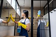Understanding the Importance of Commercial Cleaning in Luton