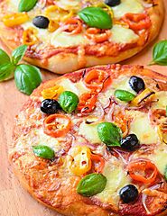 Vegetarian Wood Fired Pizza Recipes | by Usersocial | Dec, 2022 | Medium