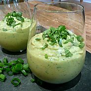 Gaspacho yaourt, concombre et menthe - Végémiam | La référence des recettes végétariennes et végétaliennes