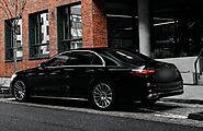 Luxury and Convenience: The Top Benefits of Booking a Zurich Limo