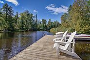 DISCOVER ONTARIO’S COTTAGE COUNTRY WITH BAYSVILLE AND ROSSEAU COTTAGES FOR SALE