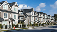 ‘House prices will fall 5% in 2023 in Canada -