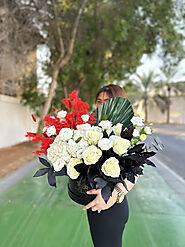 Celebrate UAE National Day 2023 with Glamour Rose's Patriotic Floral Arrangements