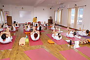 About himalayan Yoga School in Rishikesh