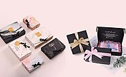 Unique gift boxes are used in packaging