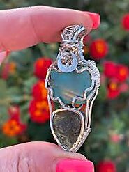 Opal Vs Moldavite Jewelry - What's The Difference