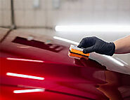 Advantages of Working with a Professional Car Painting Service