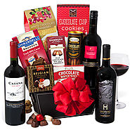 Red Wine & Dark Chocolate Gift Basket - GourmetGiftBaskets.com