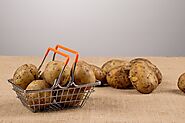 How Many Calories Are in a Potato? Nutrition Facts. - fitmusclee