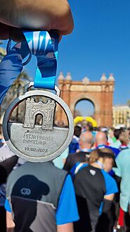 Completing the Barcelona Half Marathon: Race Review - Running With Joe