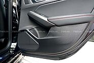 Dán Tapli cửa ô tô Mitsubishi Xpander vân cacbon chống xước
