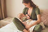 5 Popular and Effective Breastfeeding Positions for First-Time Moms