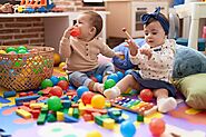 The Benefits of Playing with Colors for Babies and Toddlers: Enhancing Development through Colorful Activities