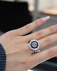 Huge diamond wedding ring