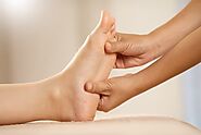 What Makes Reflexology Body Massage the Ultimate Stress Reliever?