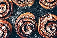 How To Reheat Cinnamon Rolls In Oven | Pan | Microwave - Basenjimom's Kitchen