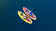 Website at https://kayakbuy.com/10-best-inflatable-fishing-boats/