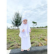 Buy Kids or Children or Girls Jilbab Abaya or Burqa Beautiful Self Design White Crepe Islamic Jilbab Abaya for Kids O...