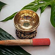 Meditation Corner-Crystals, Chakra & Healing Stones, Singing bowls | Krishna Collections Canada