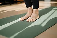 Importance of Yoga Mat - Yoga Course Rishikesh
