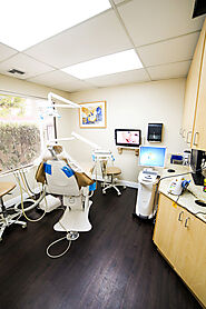 Senior Discount Dental Implant In Woodland Hills