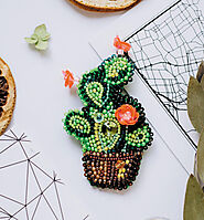 Materials that Inspire: Exploring the Palette of Handmade Jewelry