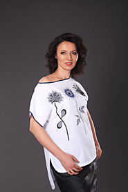 White Blouse: A Wardrobe Essential