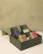 Share The Love This Festive Season with Our Herbal Tea Gift Set