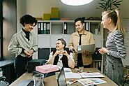 Understanding The Boundary Between Friends And Colleagues At The Workplace