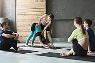 What Are The Positive Traits of a Good Yoga Trainer? – Elevate Your Wellness – Blog
