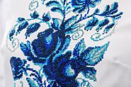 Floral Tops: Best Pairings with Bottoms