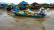 Visit Tonle Sap Lake and the floating village