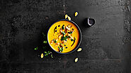 Exotische Kürbissuppe mit Kokosmilch und Ras el Hanout